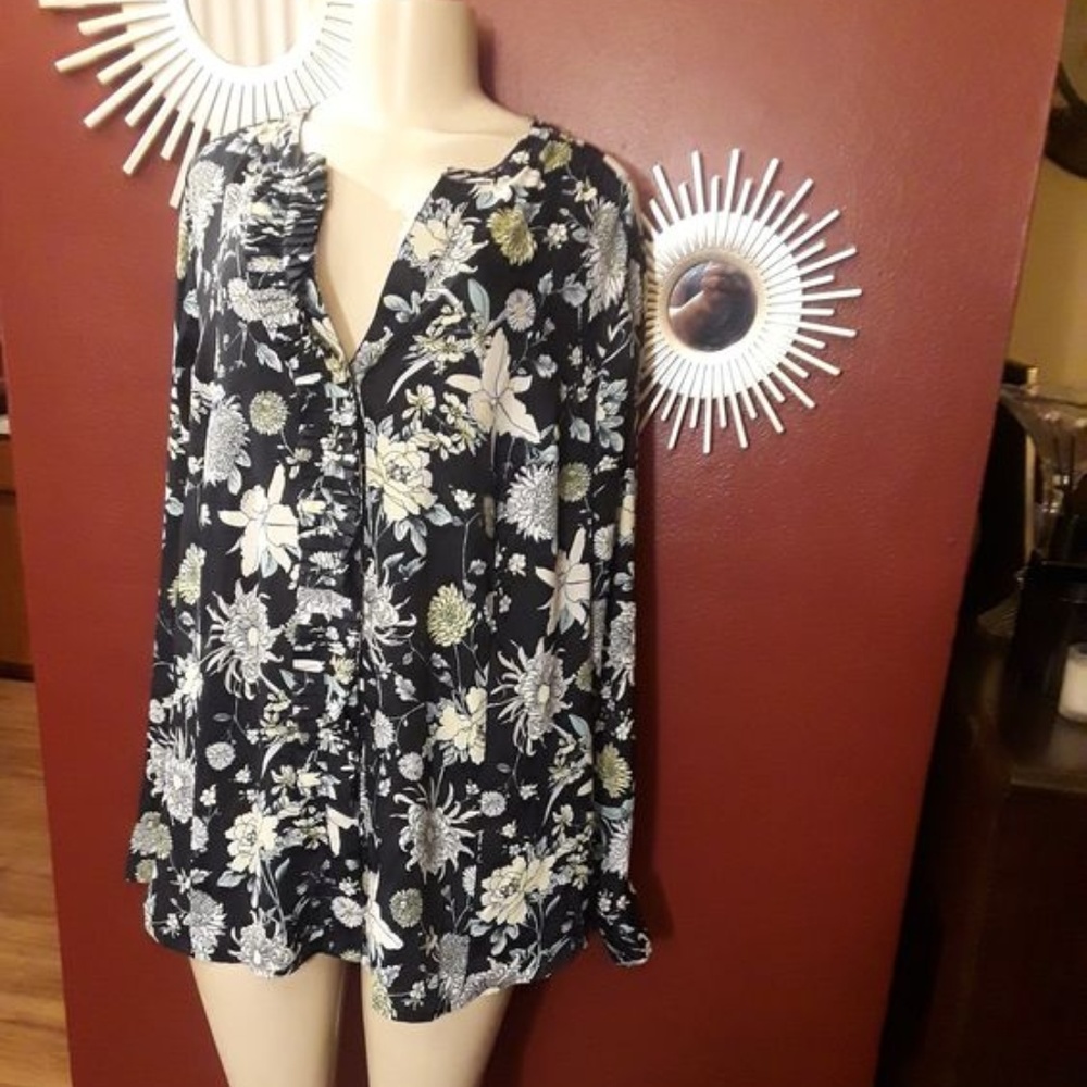 Beautiful navy blouse with modern floral print